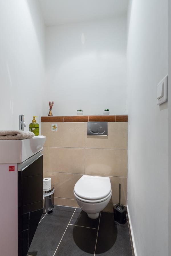 Pref 2 - F4 - Vaste Et Bourgeois ,3 Chambres, Ascenseur, Vx-Nice Exteriér fotografie